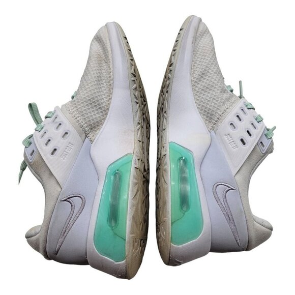 Nike Shoes Womens Size 7 White Air Max Bella Training Sneakers CW3398 101 - Picture 7 of 11